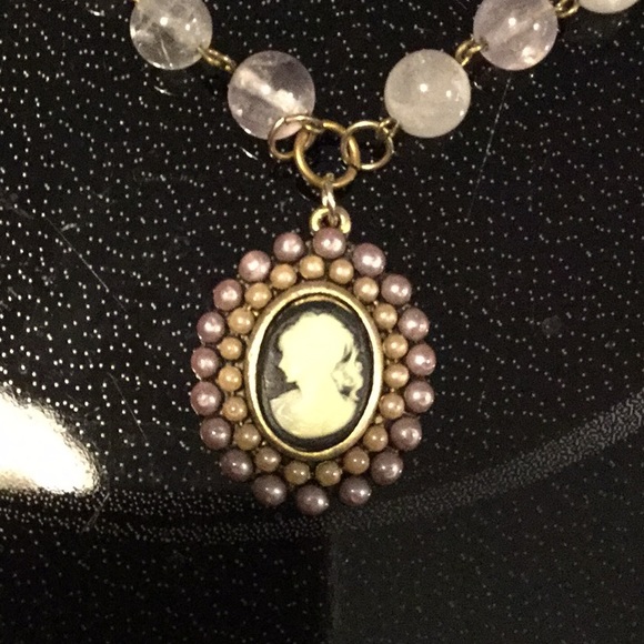 Rotsina, Gold Tone Necklace, Lilac Color , Beads - Picture 4 of 7